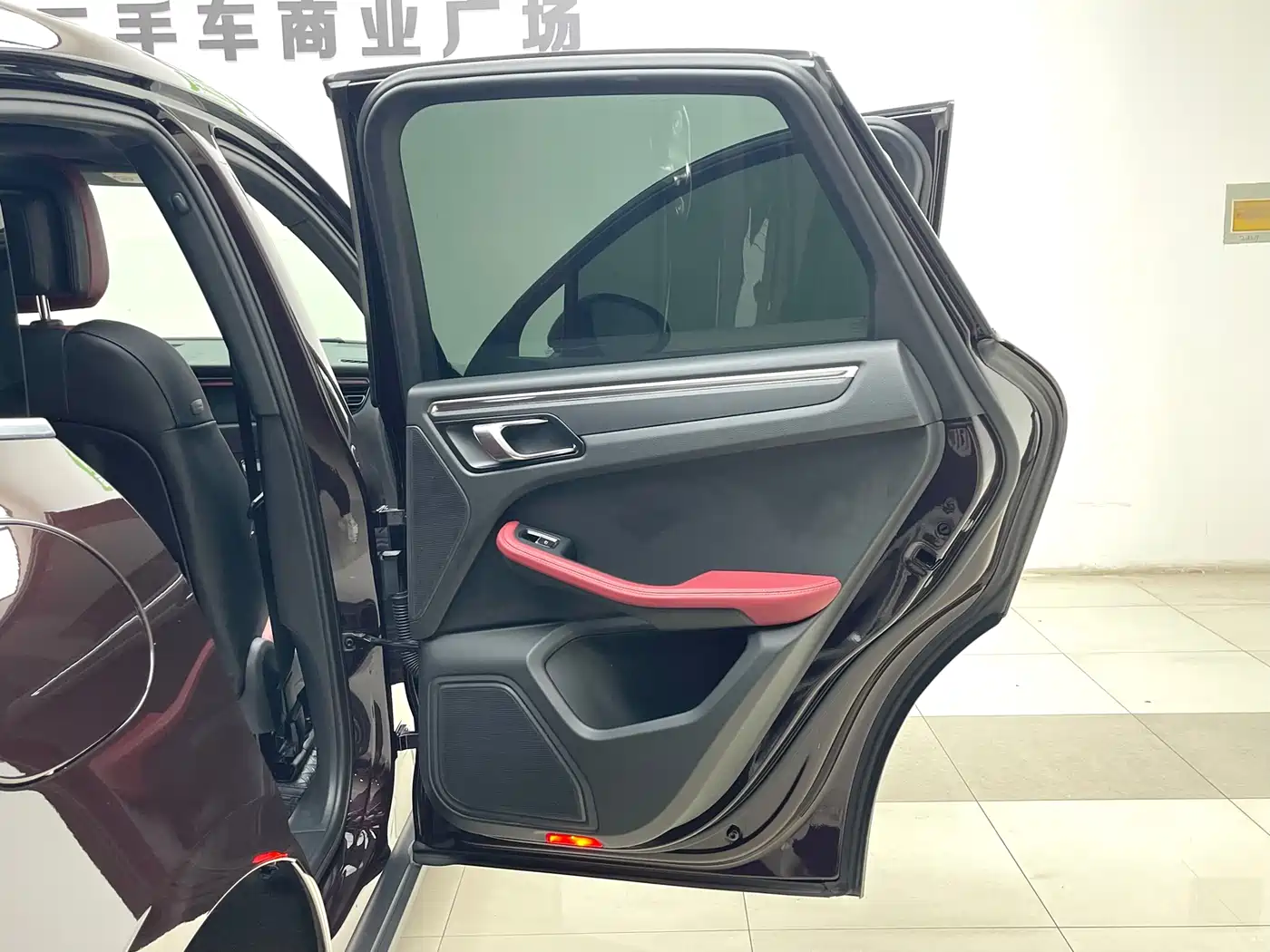 Porsche Macan 2023 Macan 2.0T фото 7