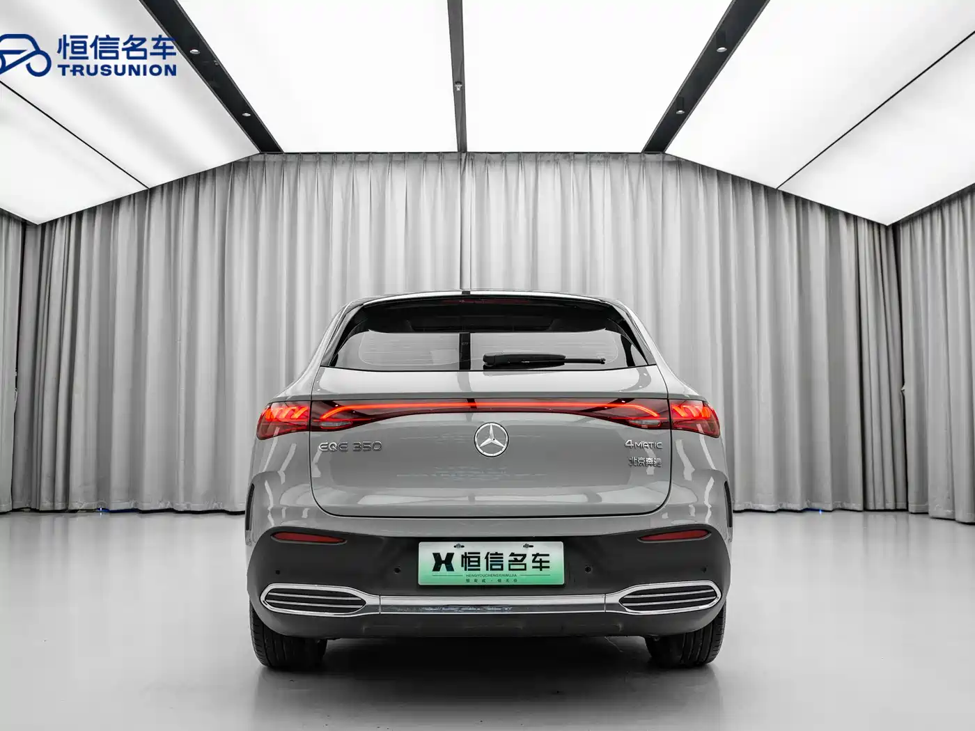 MERCEDES-BENZ EQE SUV