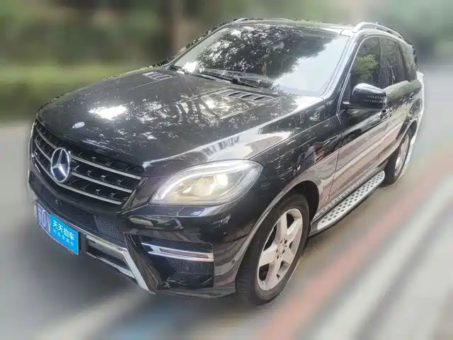 Mercedes-Benz M-Class 2015 ML 400 4MATIC Luxury — фото 1
