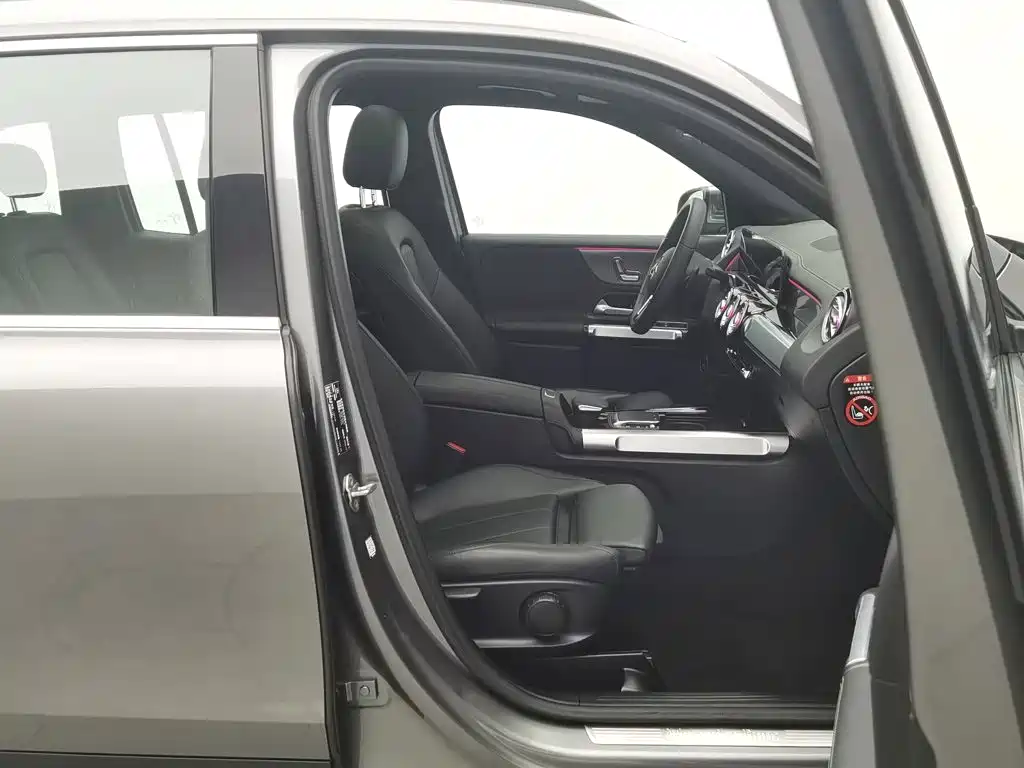 Mercedes-Benz GLB, миниатюра 23