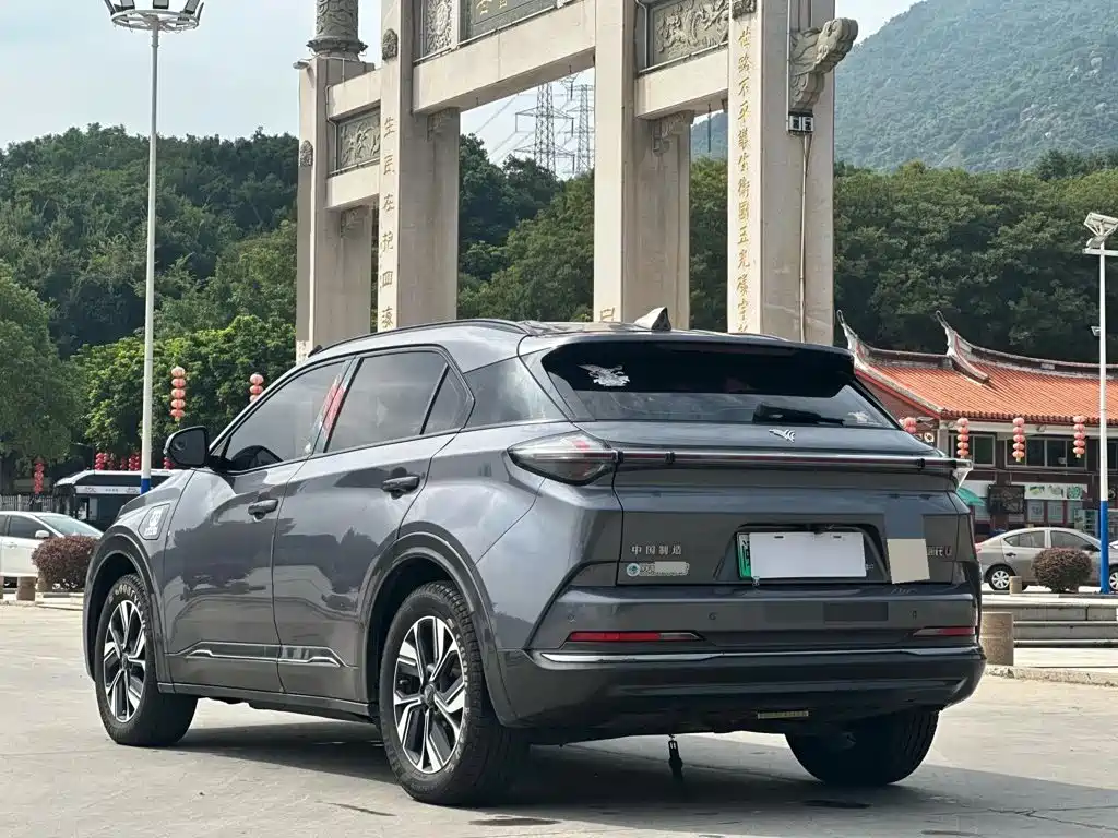 Фото 7 - Nezha Auto Neta U