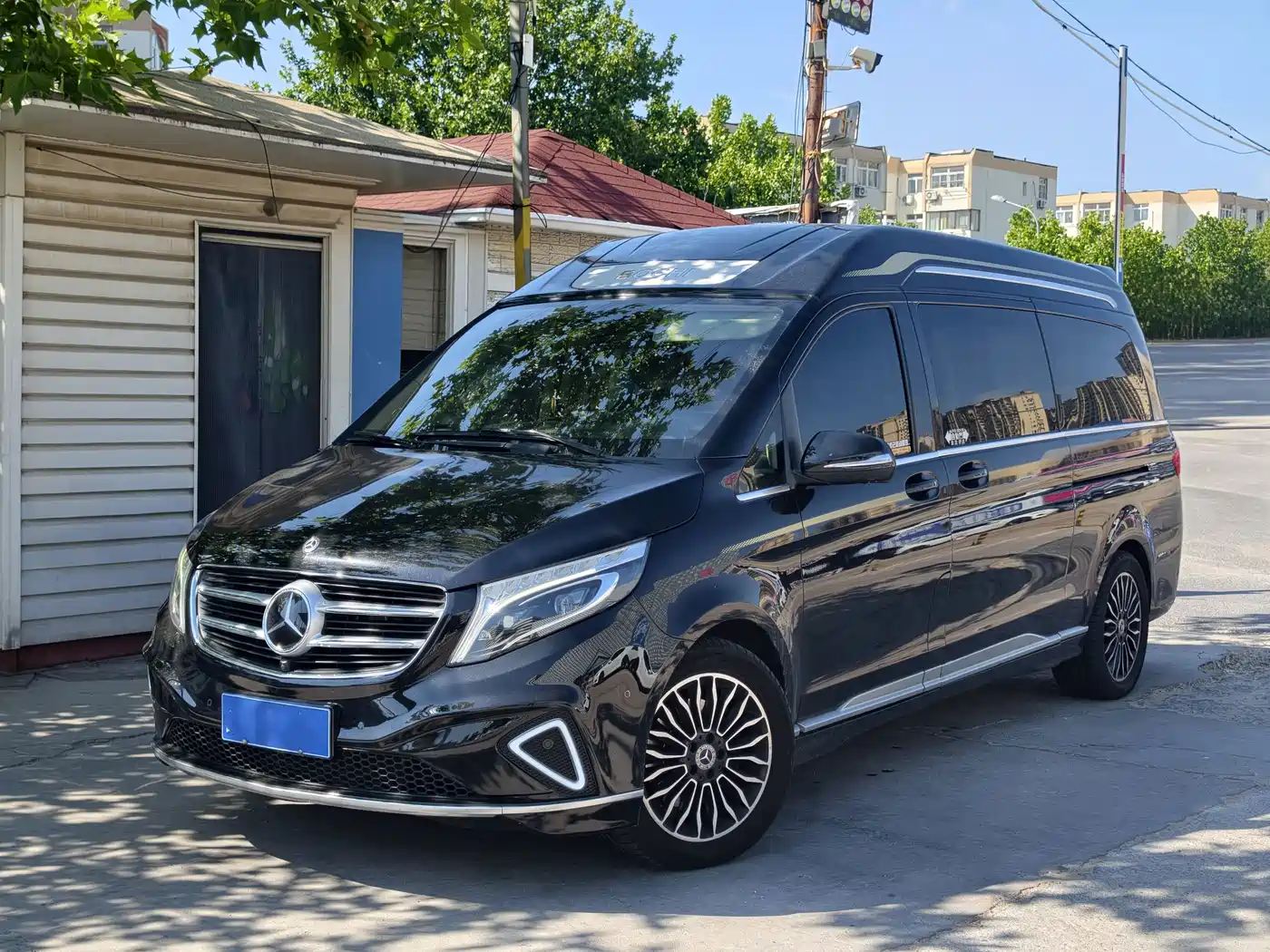 Mercedes-Benz V-Class