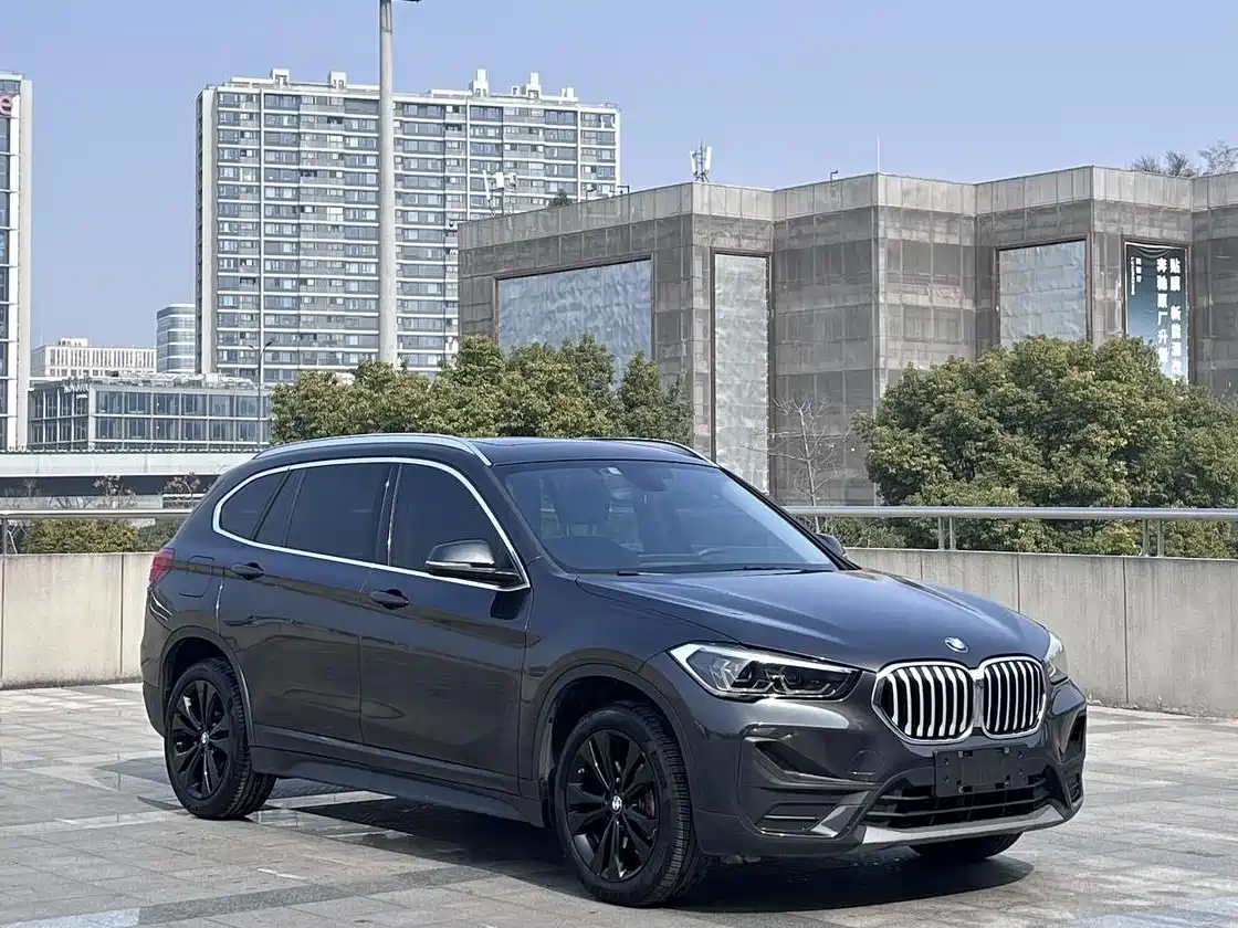 BMW X1 2021 sDrive20Li Fashion фото 7