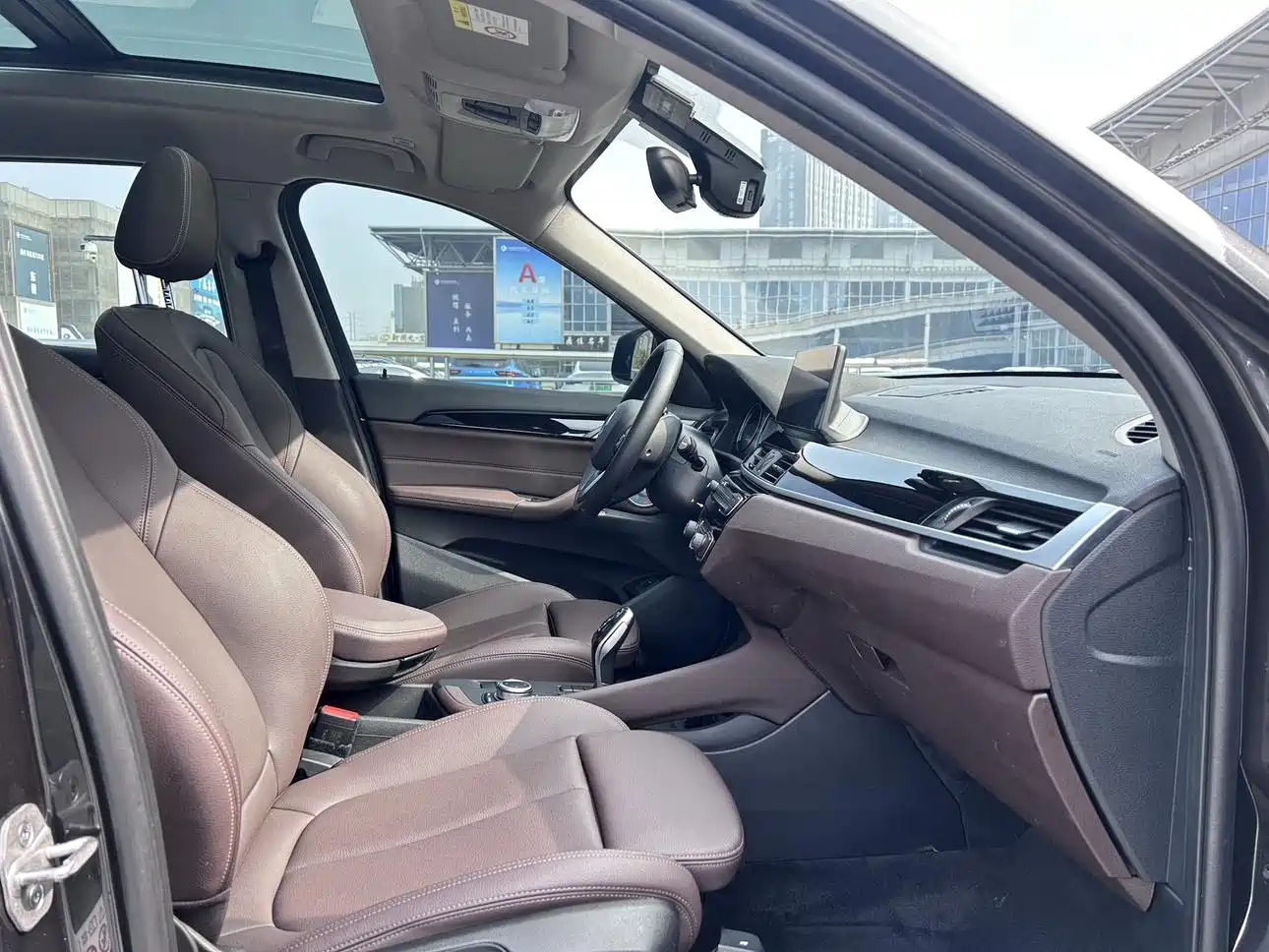 BMW X1 2021 sDrive20Li Fashion фото 12