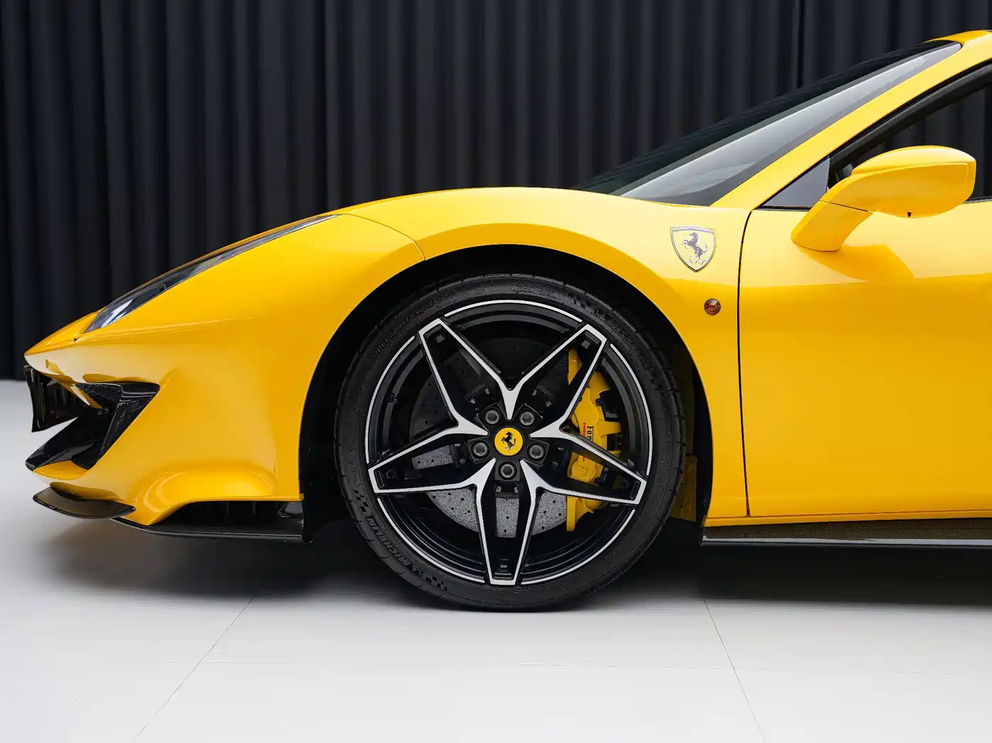 Ferrari 488 2019 2019 488 Pista Spider