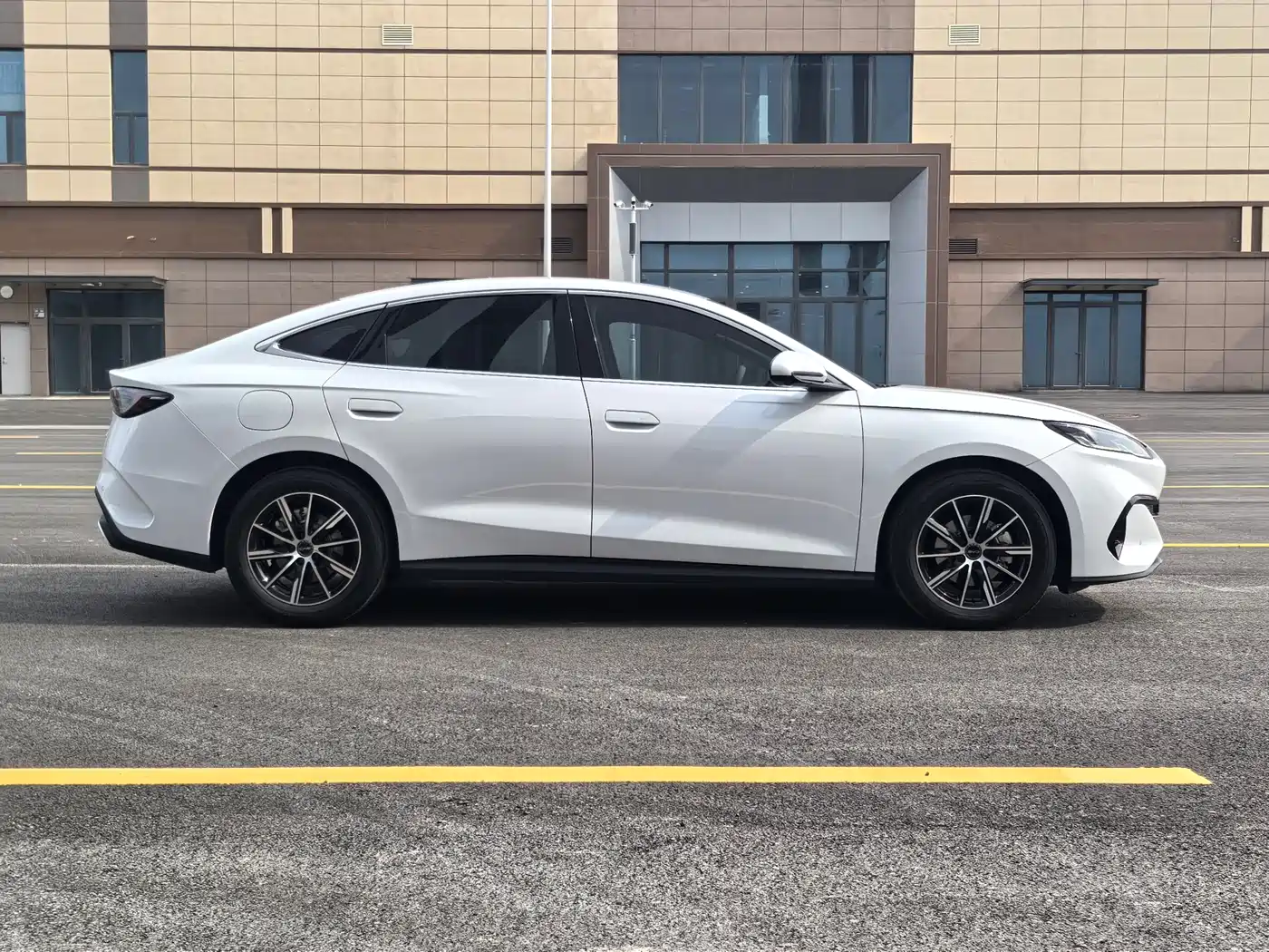 BYD SEAL 06 NEW ENERGY