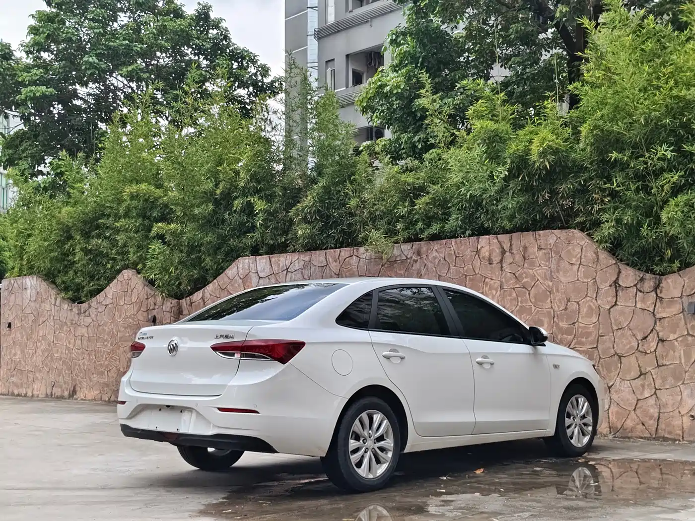 Buick Excelle 2023 2021 Facelift Exemplar 1.5L Auto Elite
