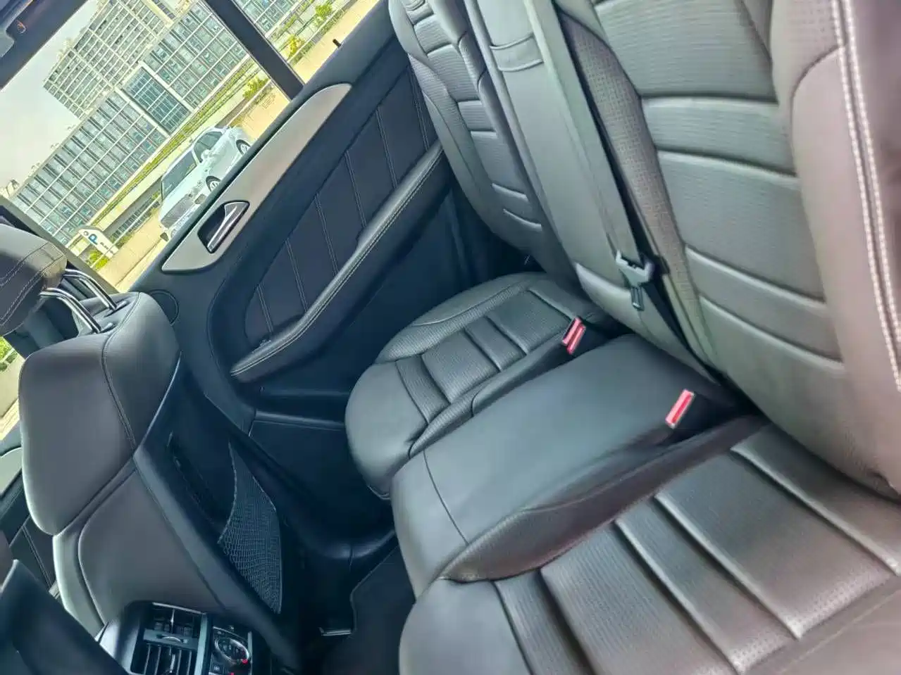 MERCEDES-BENZ GLE AMG