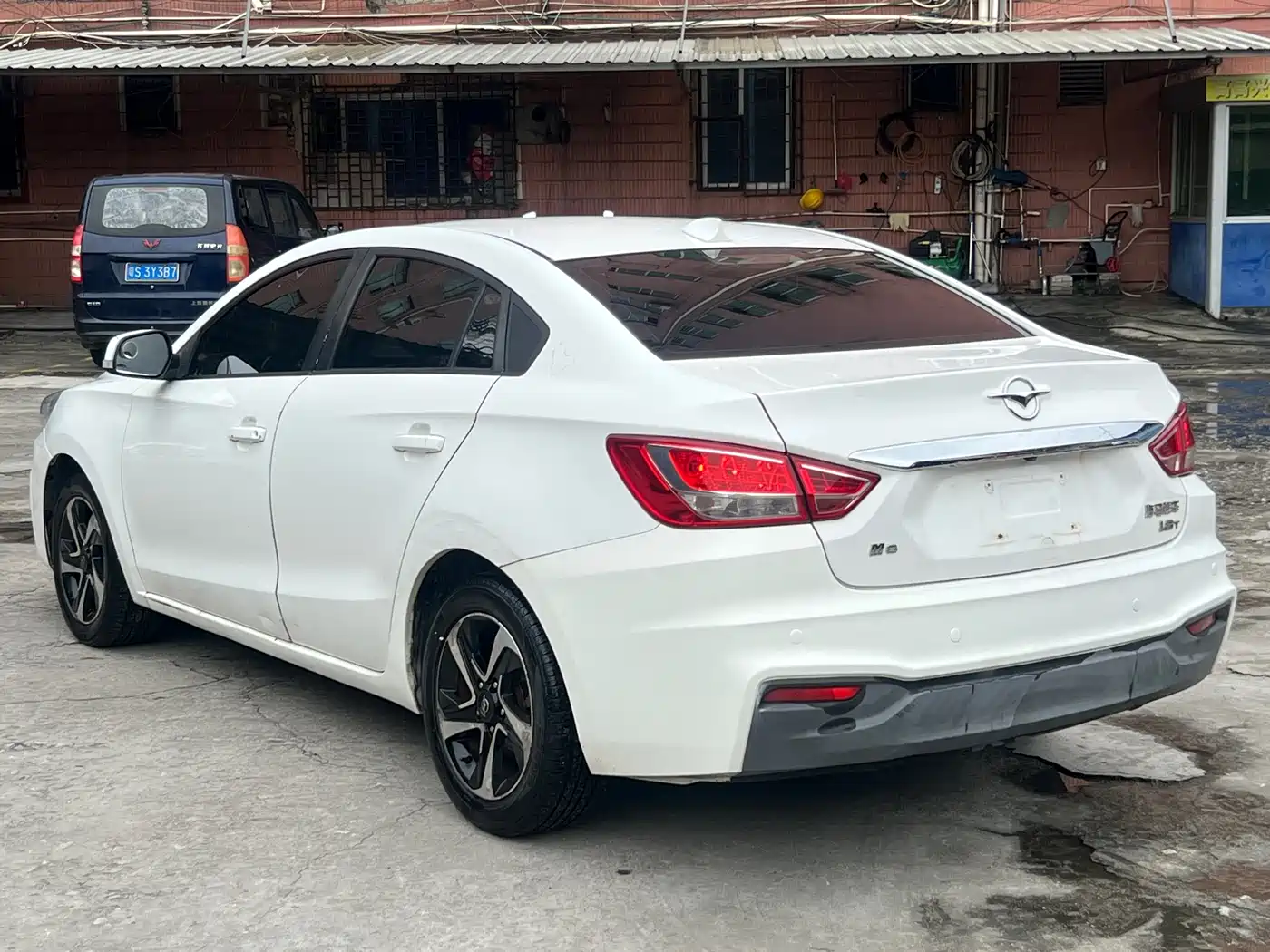 Фото 6 - Haima Familia