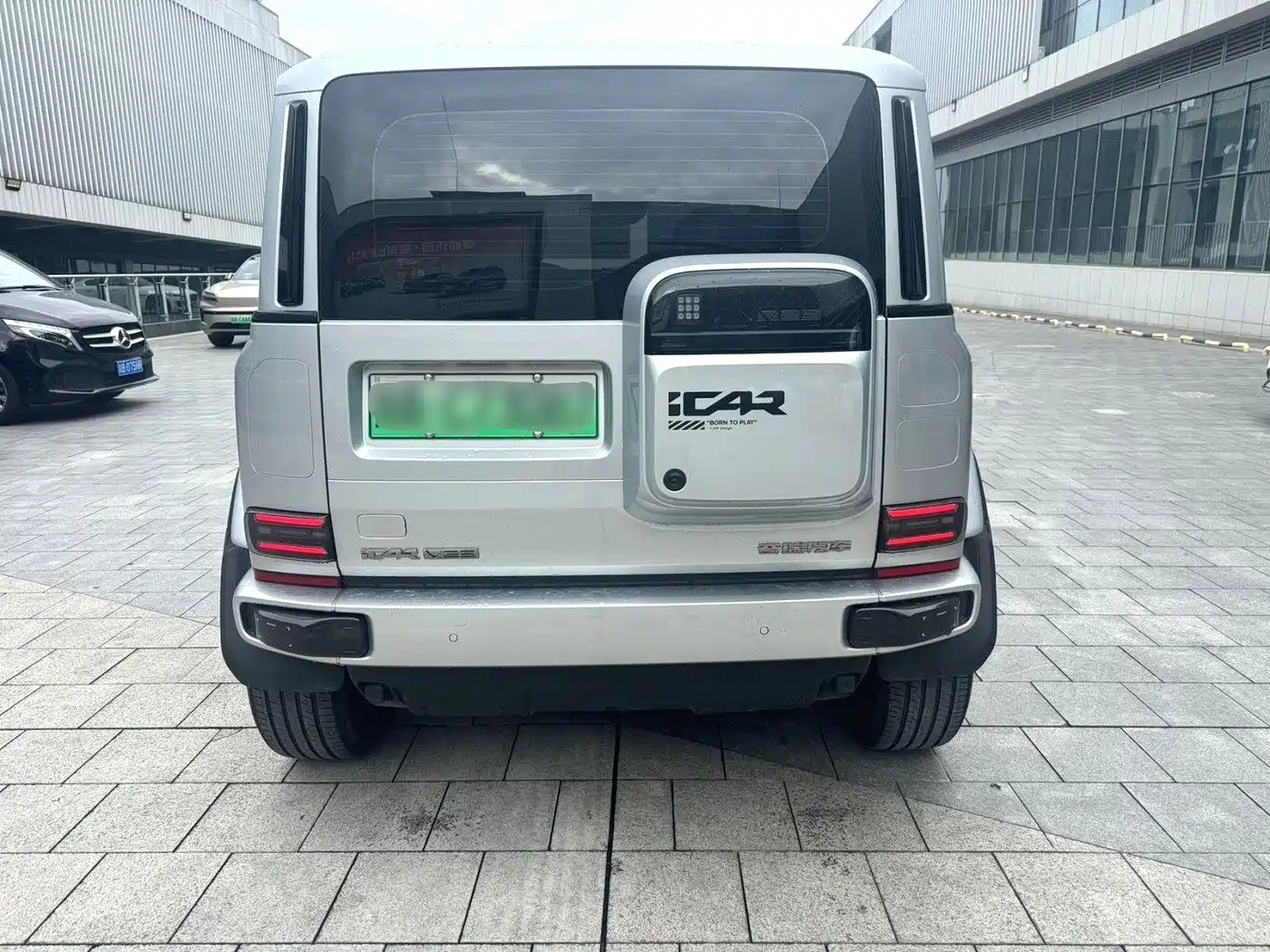 Фото 8 - iCAR V23