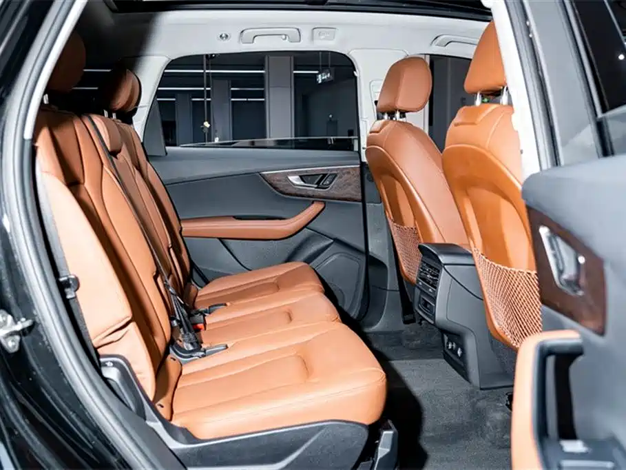 Audi Q7 2023 45 TFSI quattro S line Sport фото 23
