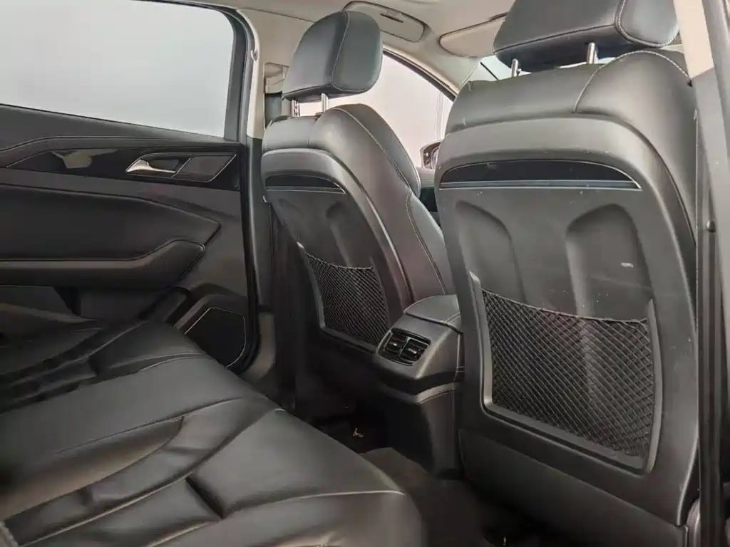 Hongqi H5 2019 2019 30TD Style Edition