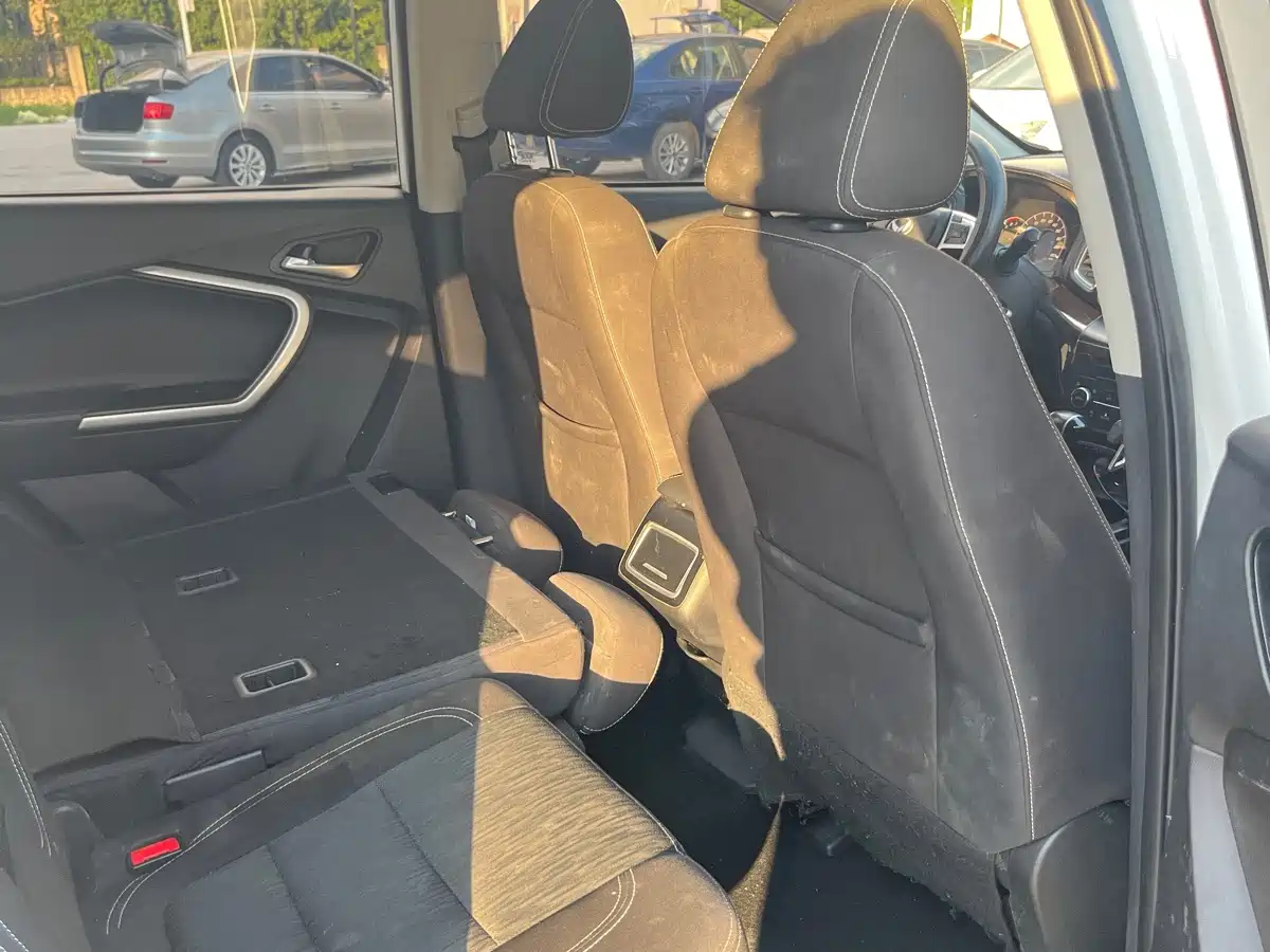 BAIC Huansu S6 2017 2017 1.5T CVT Sport