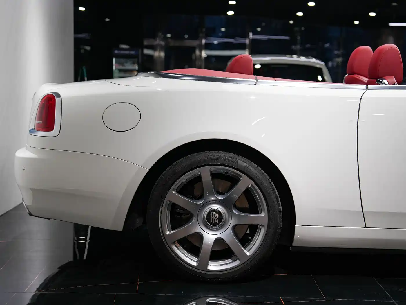 Rolls-Royce Dawn 2017 2015 6.6T Standard