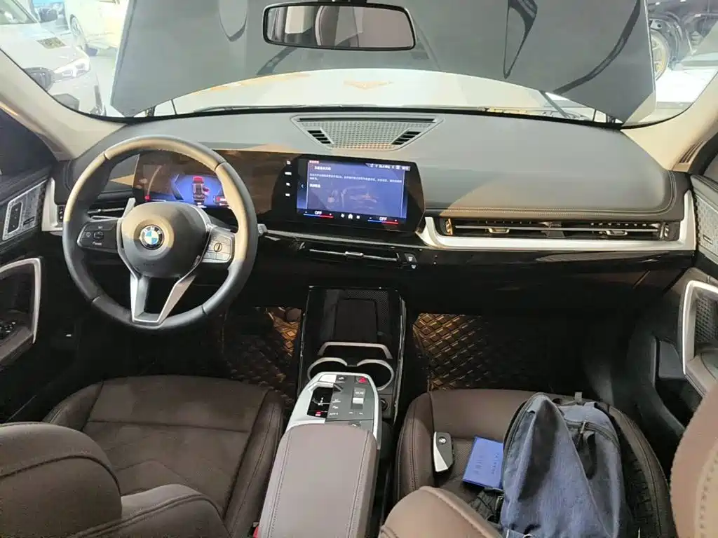 BMW X1 2025 2024 sDrive25Li X Design Package