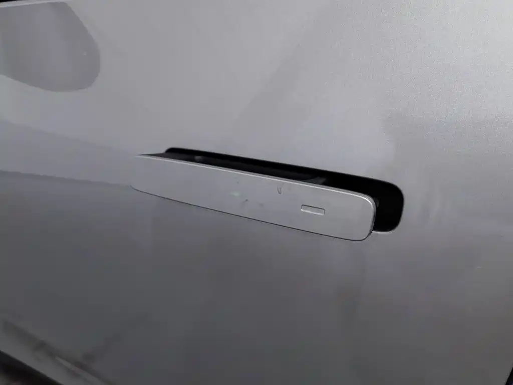 Li Auto i6 2025 2025 2WD Base Model