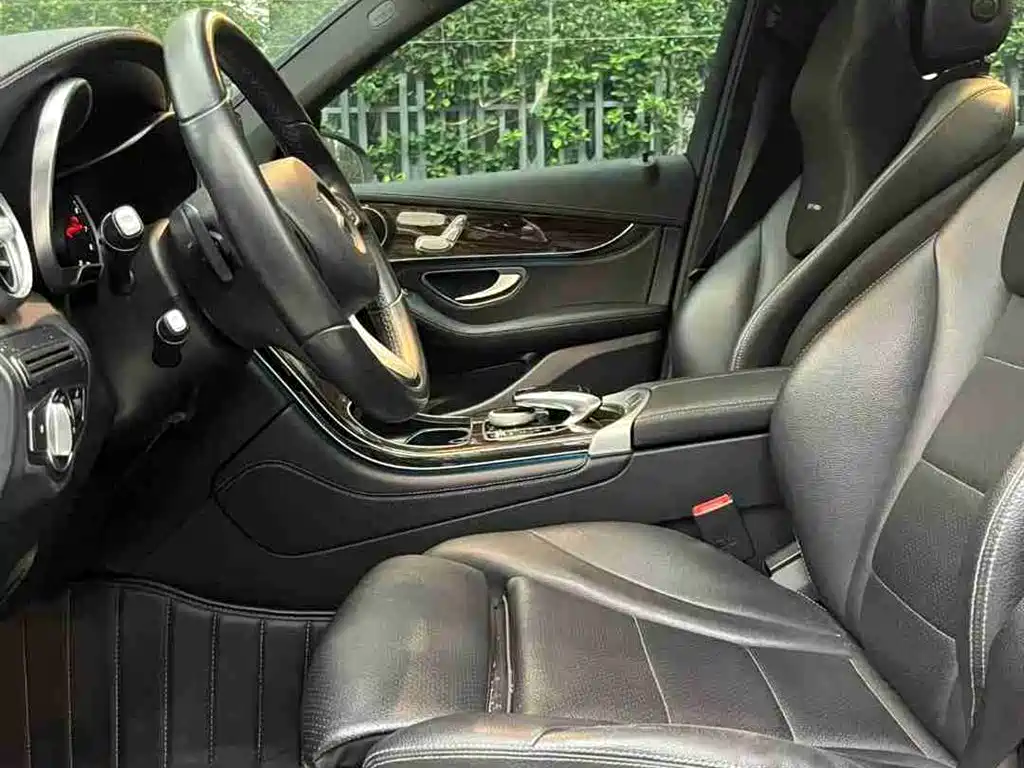 Mercedes-Benz GLC 2019 GLC 260 L 4MATIC Dynamic фото 9
