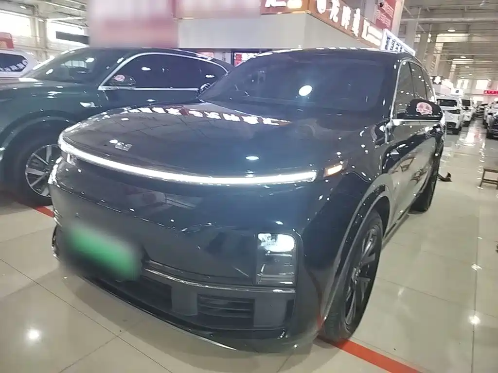 Li Auto L8 2023