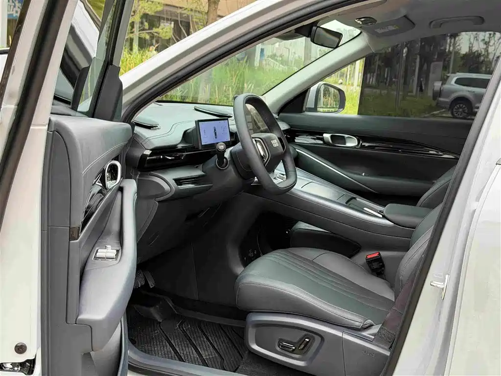 Geely Galaxy Galaxy E5 2026 2026 530km Voyager Edition
