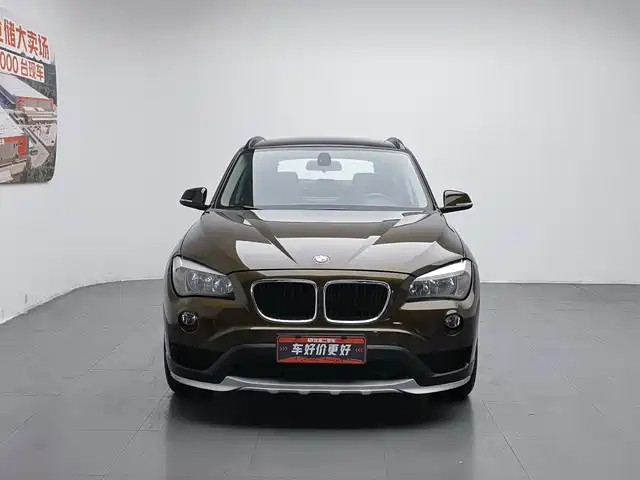 BMW X1 2014 sDrive18i Fashion Edition — фото 3