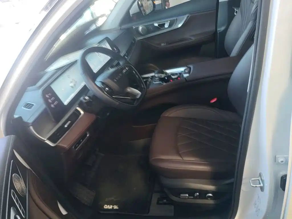 Chery Tiggo 8 PRO 2025 2025 290T 2WD Premium Edition