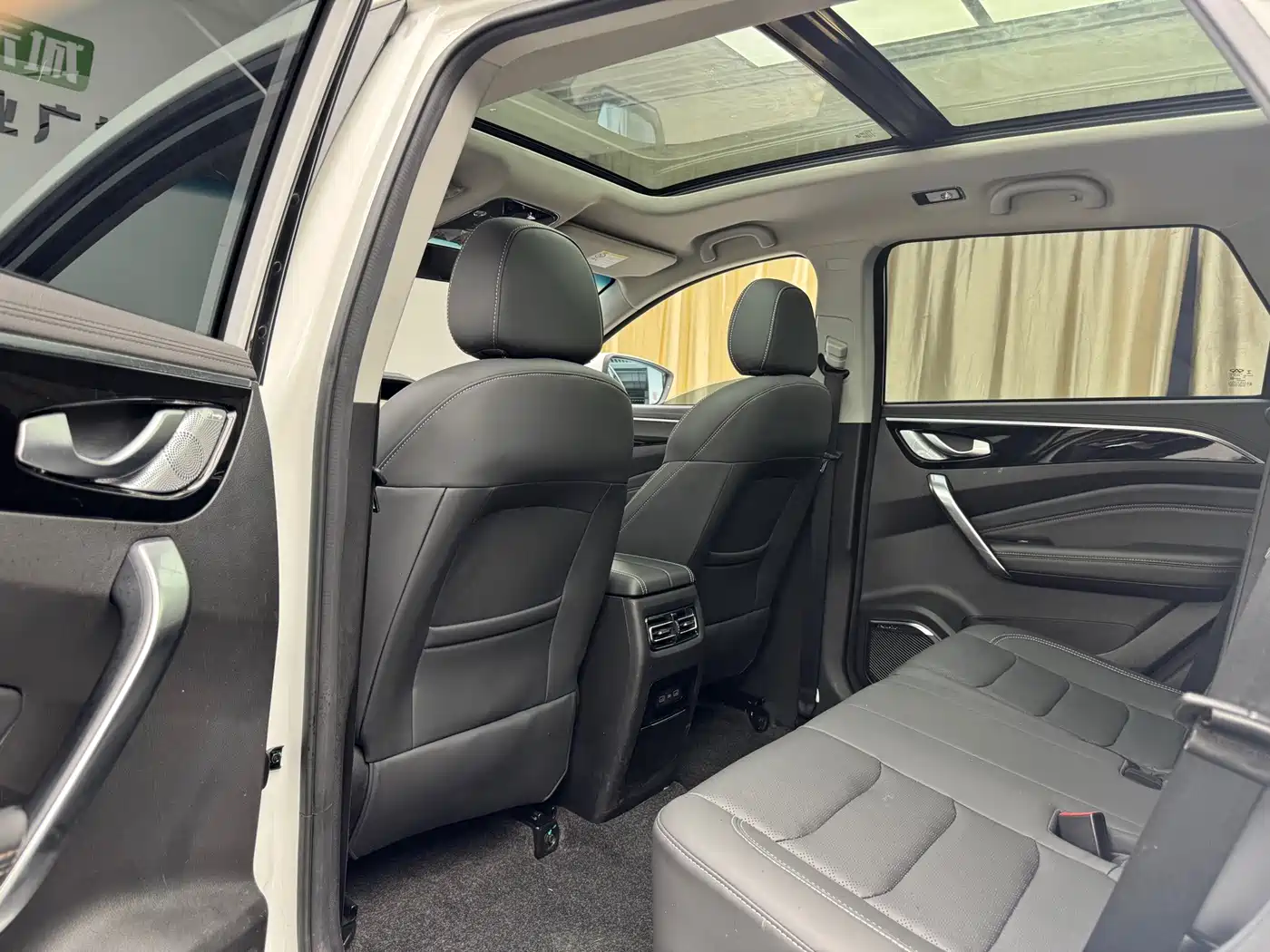 Jetour X90 2021 2021 1.5T Manual Shadow Fun 7-seater