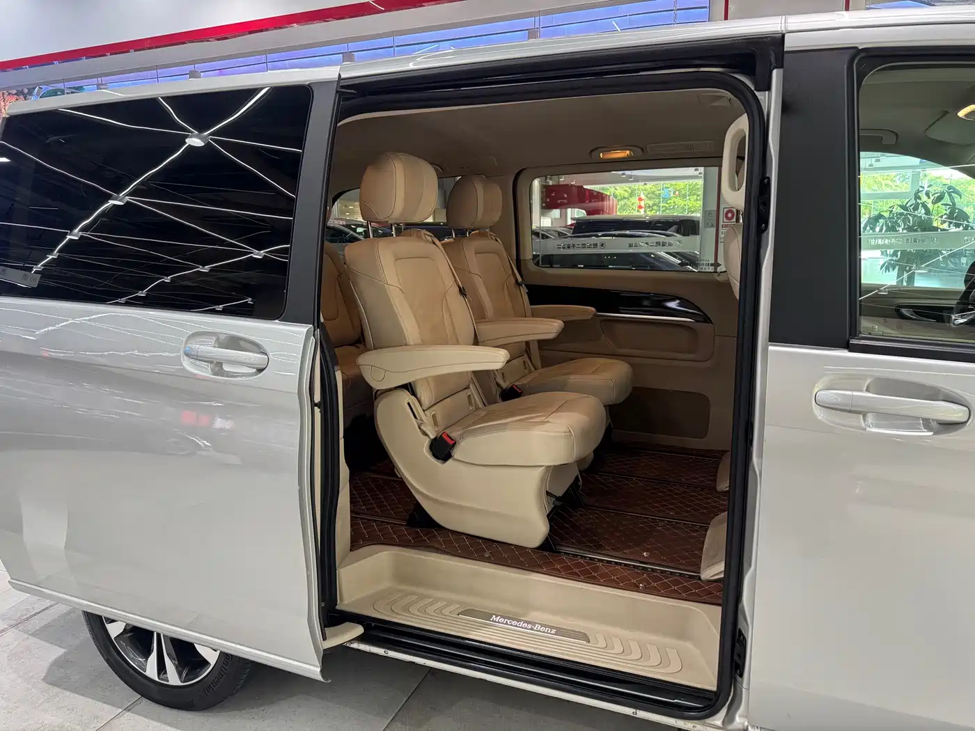 Mercedes-Benz V-Class 2016 V 260 Navigator фото 10