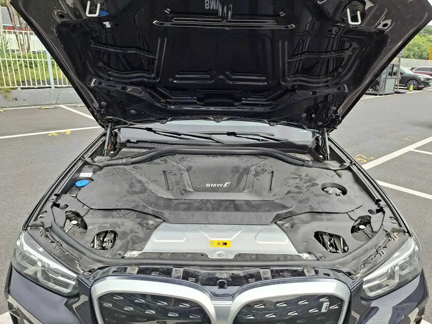 BMW iX3 2025 2024 Leading Edition