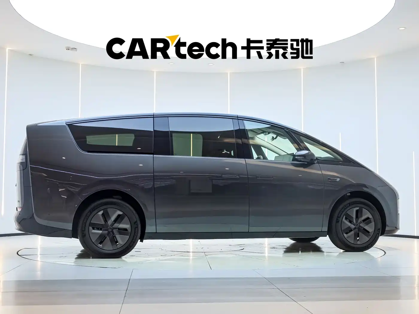 Li Auto MEGA 2025 2025 Ultra Smart Renewal Edition