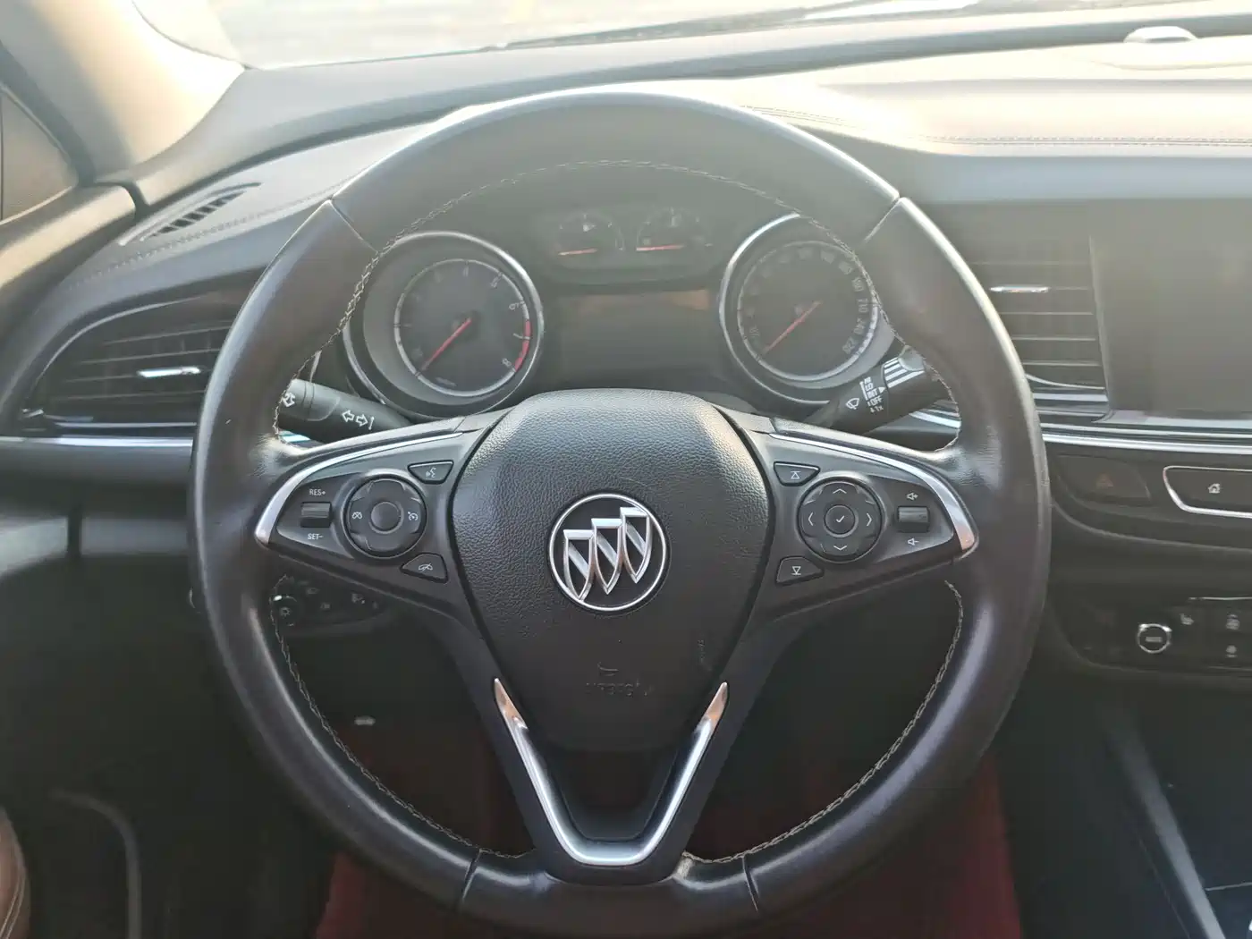 Buick Regal 2019 20T Elite China VI фото 14