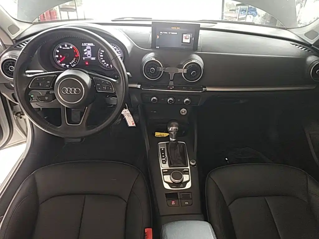 Фото 10 - Audi A3