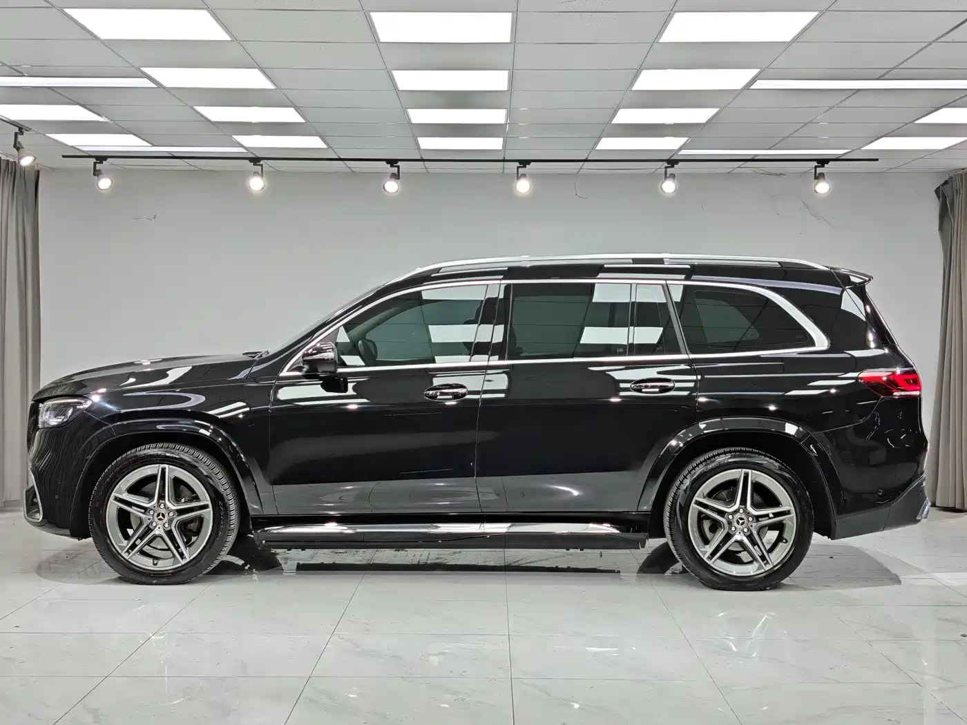 Mercedes-Benz GLS 2021 GLS 450 4MATIC Fashion фото 3
