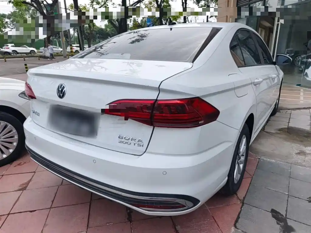 Volkswagen Bora 2024 200TSI DSG Smooth Ride Edition фото 7