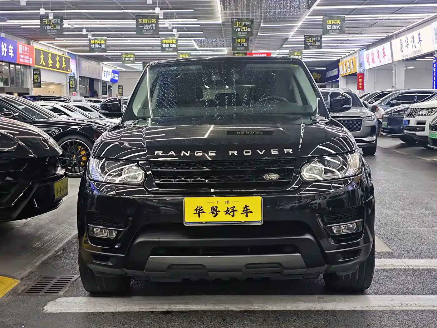 Фото 2 - Land Rover Range Rover Sport