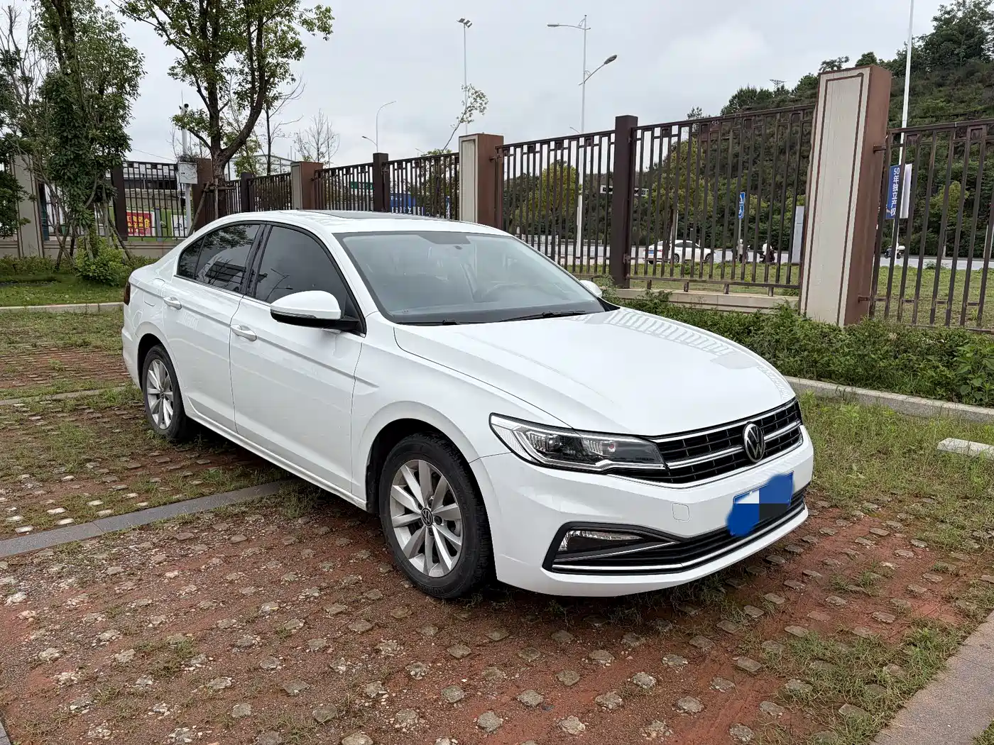 Volkswagen Bora 2021 1.5L Automatic Comfort Smart Edition фото 3