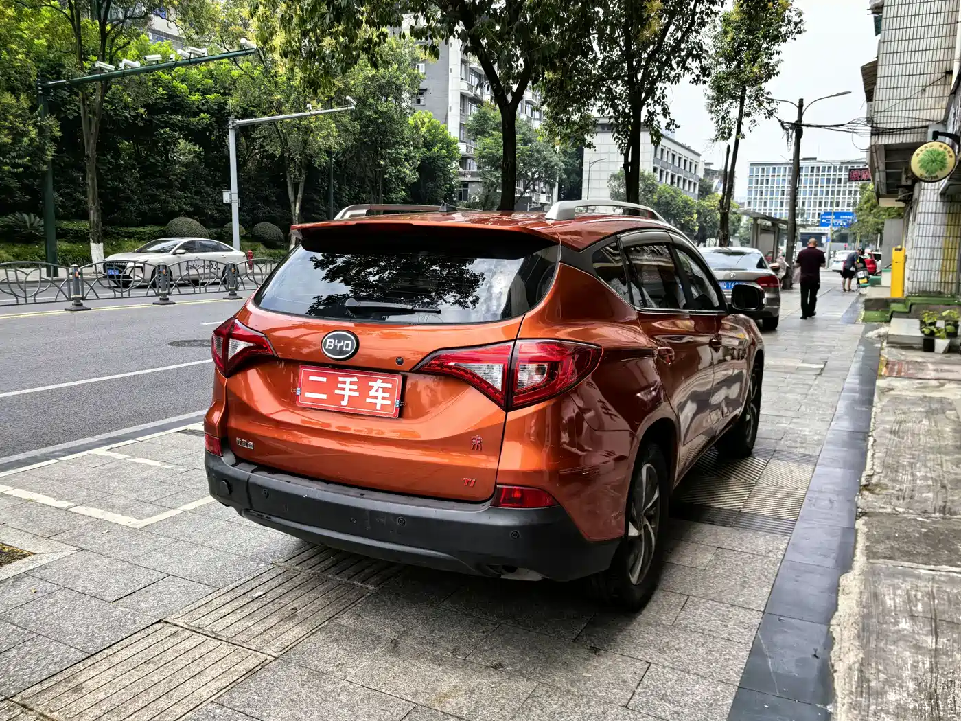 Фото 8 - BYD Song