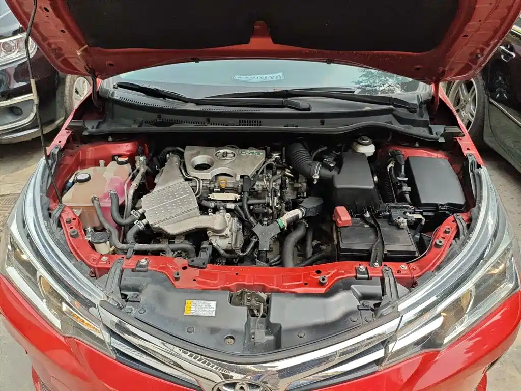 Toyota Corolla 2017 Facelift 1.2T S-CVT GL-i фото 16