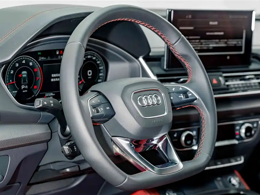 AUDI Q5L