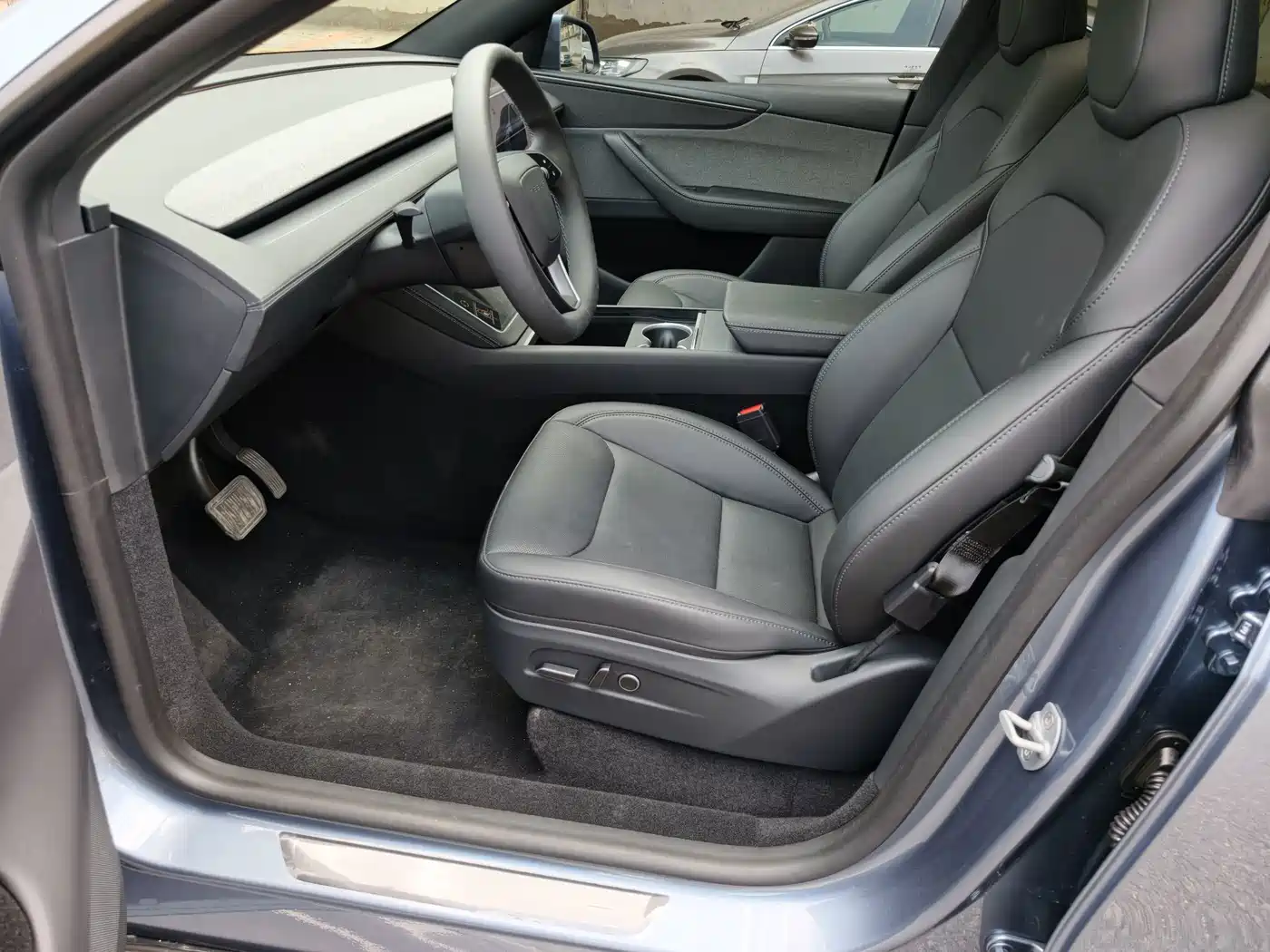 Tesla Model Y 2026 2026 Rear-Wheel Drive