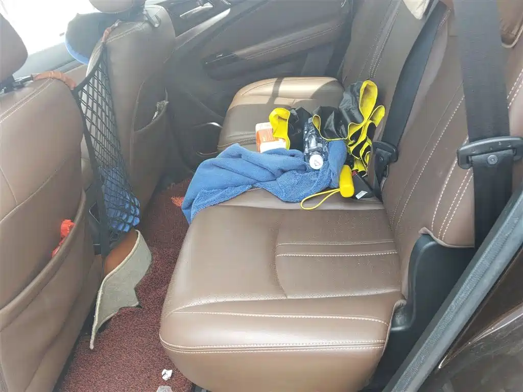 BYD S7 2016 2.0T Auto Premium Plus фото 15