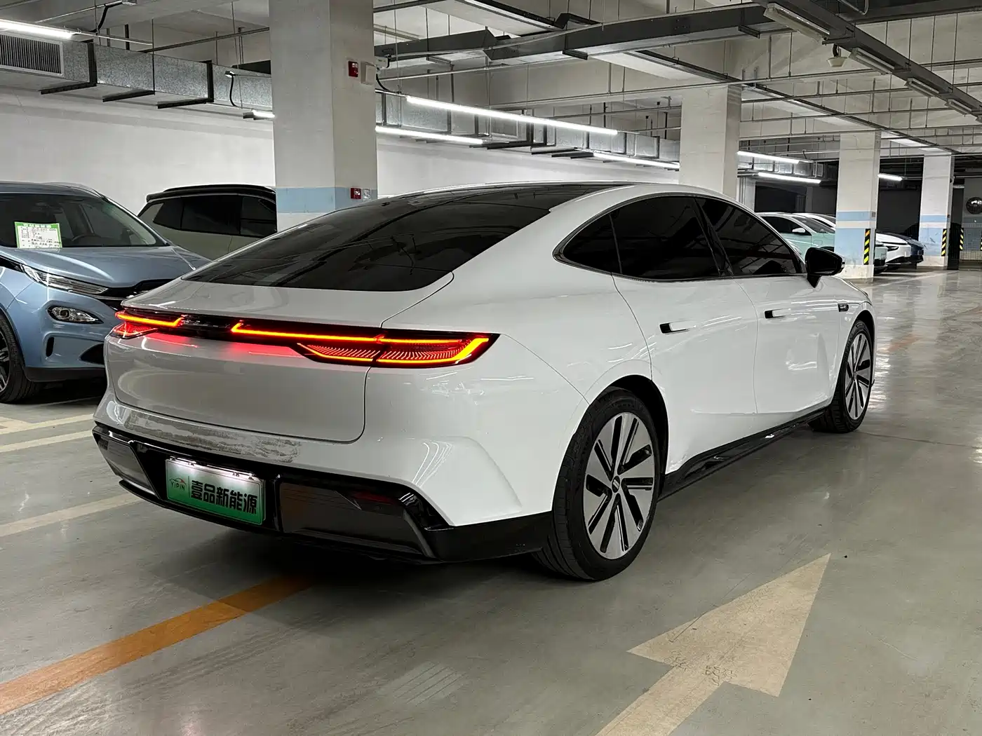 GEELY GALAXY GALAXY E8