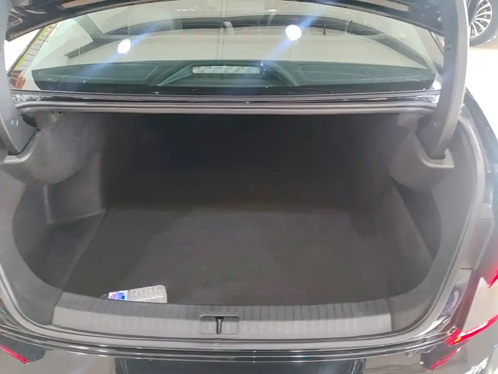 Volkswagen Passat 2025 2025 Outstanding 280TSI Business Edition