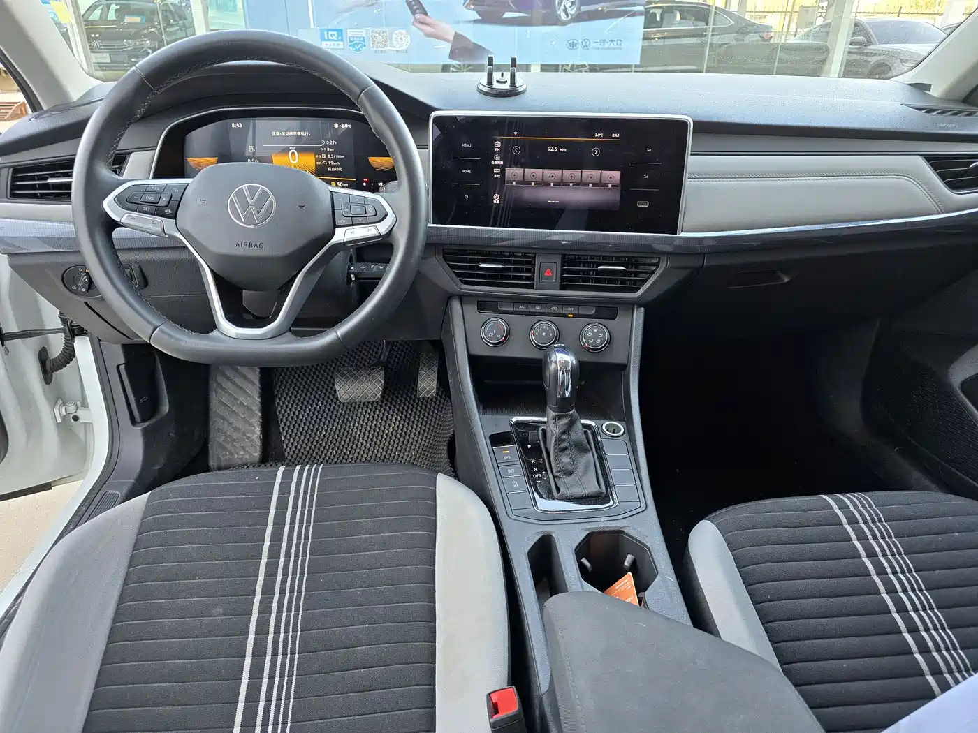 Volkswagen Bora 2024 200TSI DSG Smooth Ride Edition фото 9