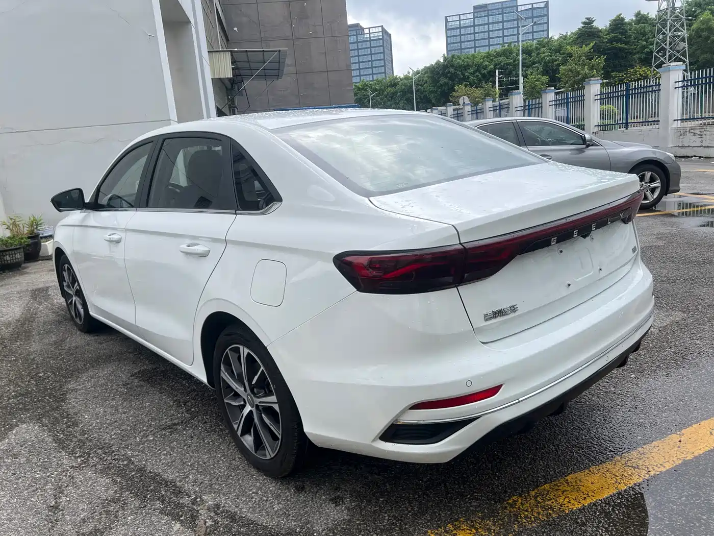 GEELY AUTOMOBILE EMGRAND