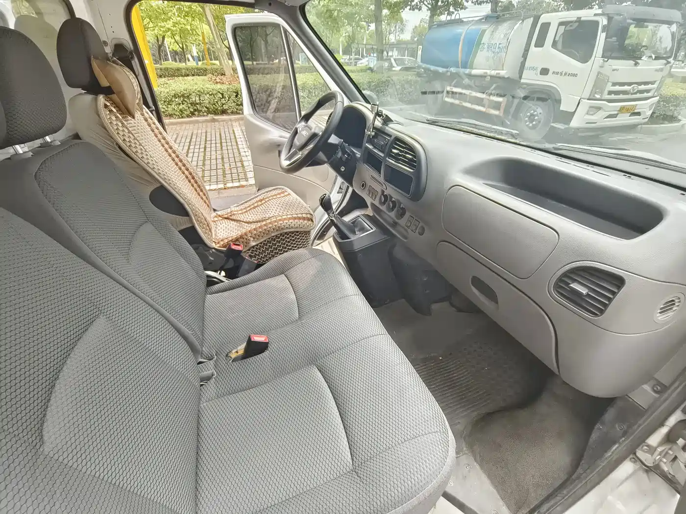 Jiangling Tesun 2020 2021 2.8T Space King Regular Short Wheelbase Medium-high Roof 3-seater Diesel China VI JX493