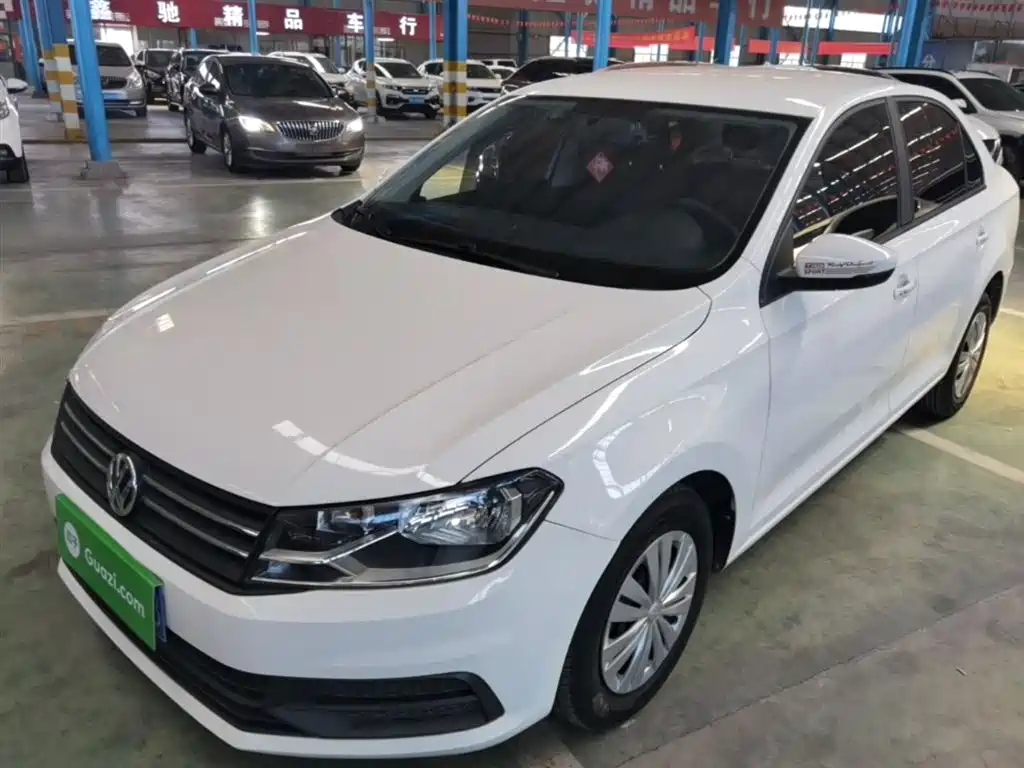 Volkswagen Santana 2016 1.4L Manual Trend Edition фото 2