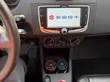 Photo 16 - Suzuki Swift