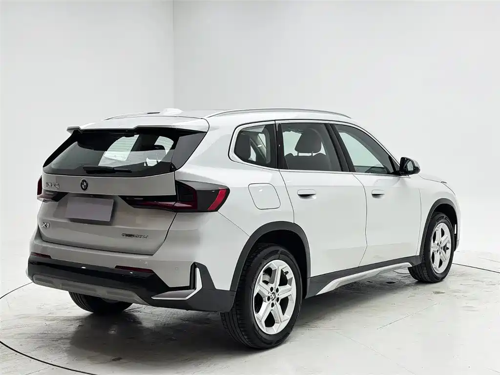 BMW X1 2023 sDrive20Li X Design Package фото 6