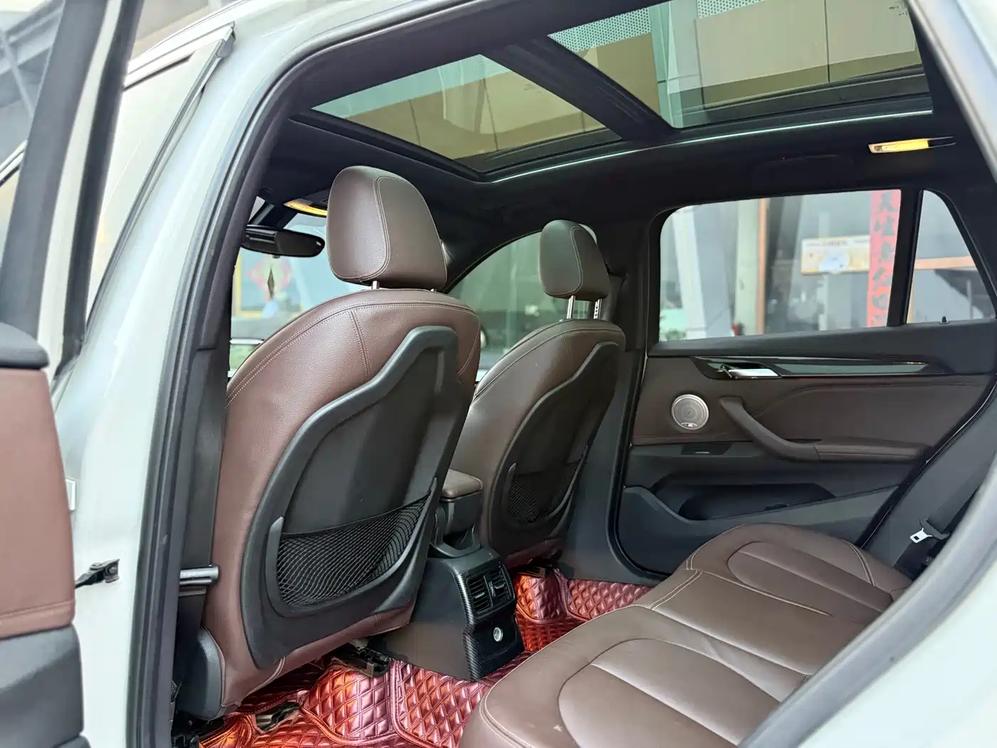 BMW X1 2018 sDrive18Li Premium Model фото 7