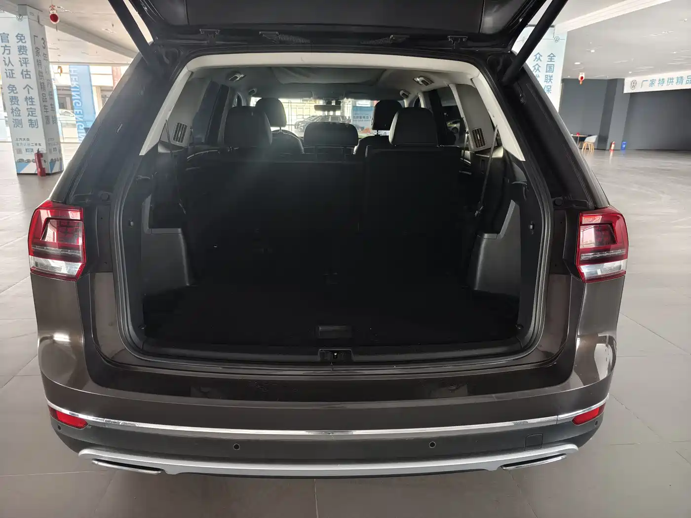 Volkswagen Teramont 2017 380TSI 4WD Luxury Edition фото 8